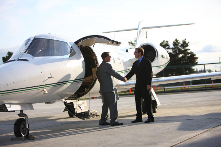 Businessmen jet 