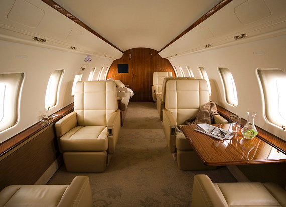 Bombardier Challenger 605