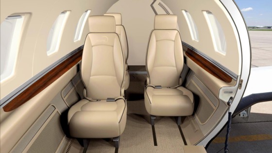 Eclipse 500 interior