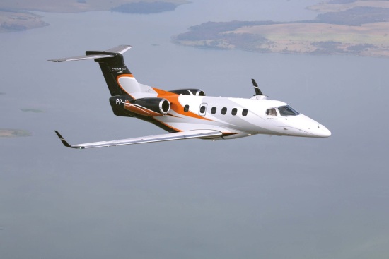 Embraer Phenom300