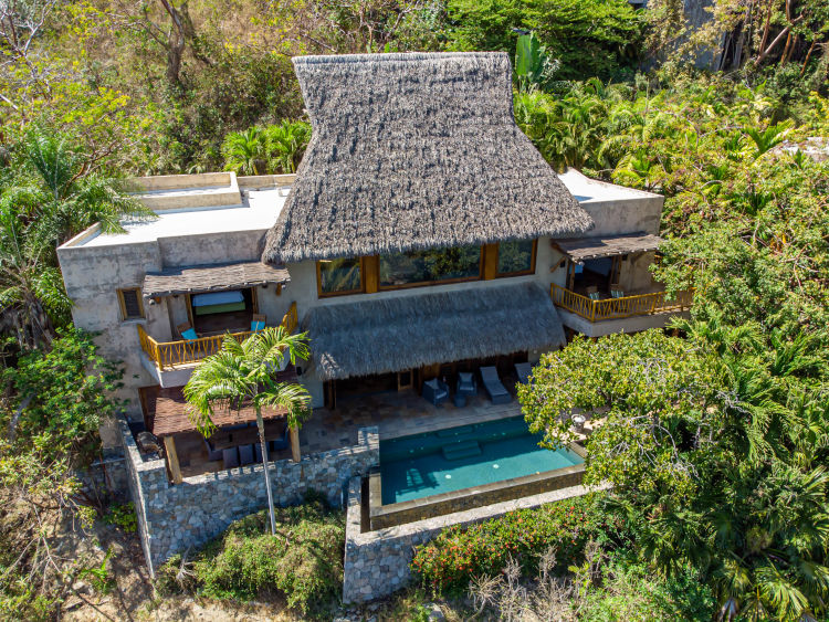 Kocomo Paraiso Private Villa