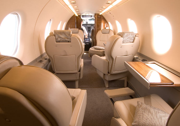 Pilatus PC 12 interior