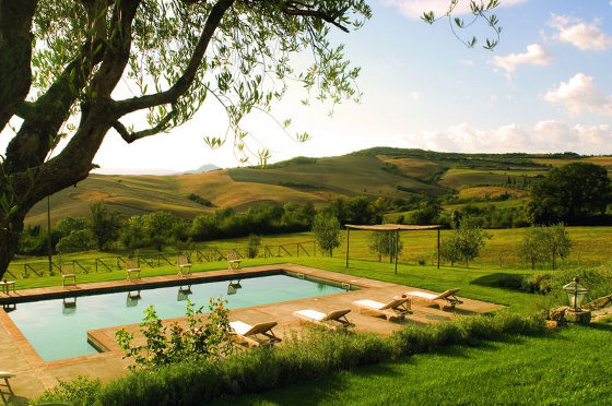 Portico Amato Tuscany pool