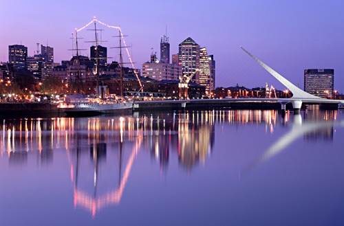 Puerdo Madero Buenos Aires