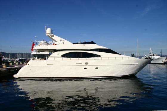 SmartYacht Azimut Yacht